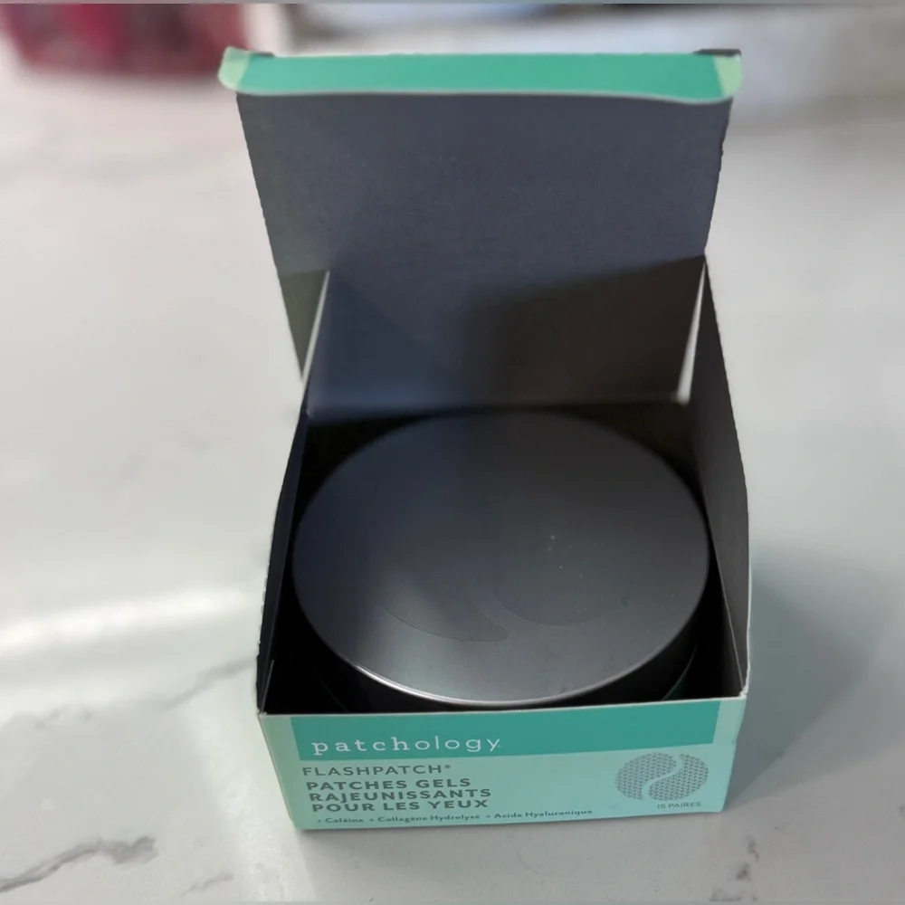 Patchology FlashPatch Rejuvenating Eye Gels | NEW IN BOX | 15 Pairs - Picture 8 of 10